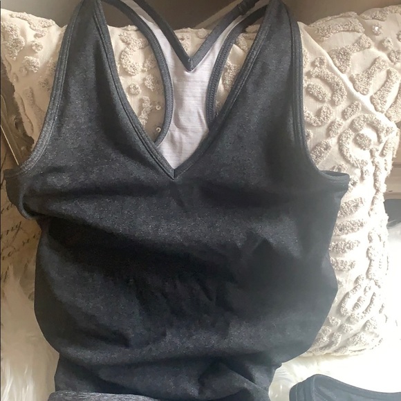 Work-out Pants and Two Tanks - Picture 2 of 7